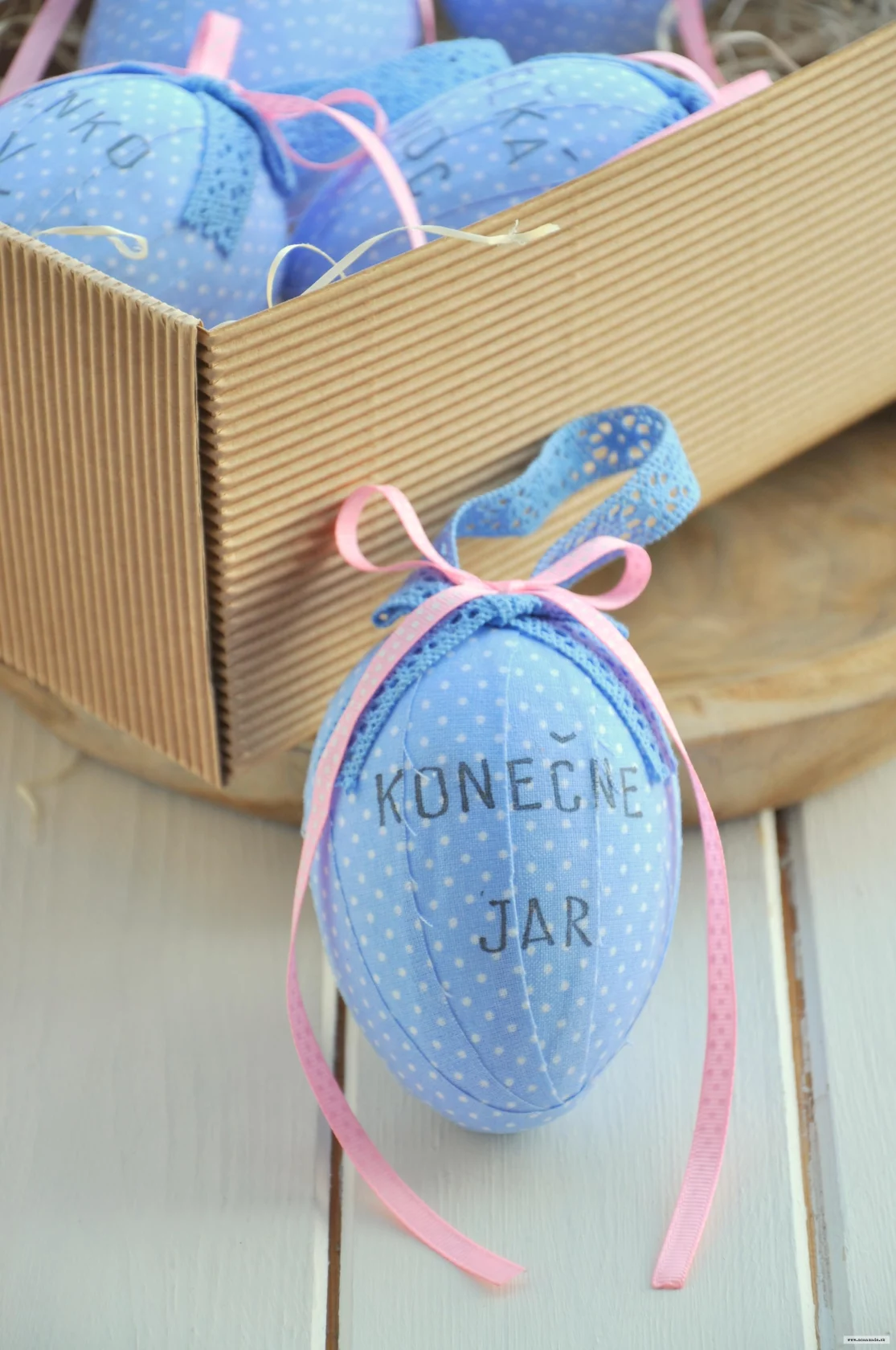 Sada 5 vajíčok v krabici, modro-ružové 3