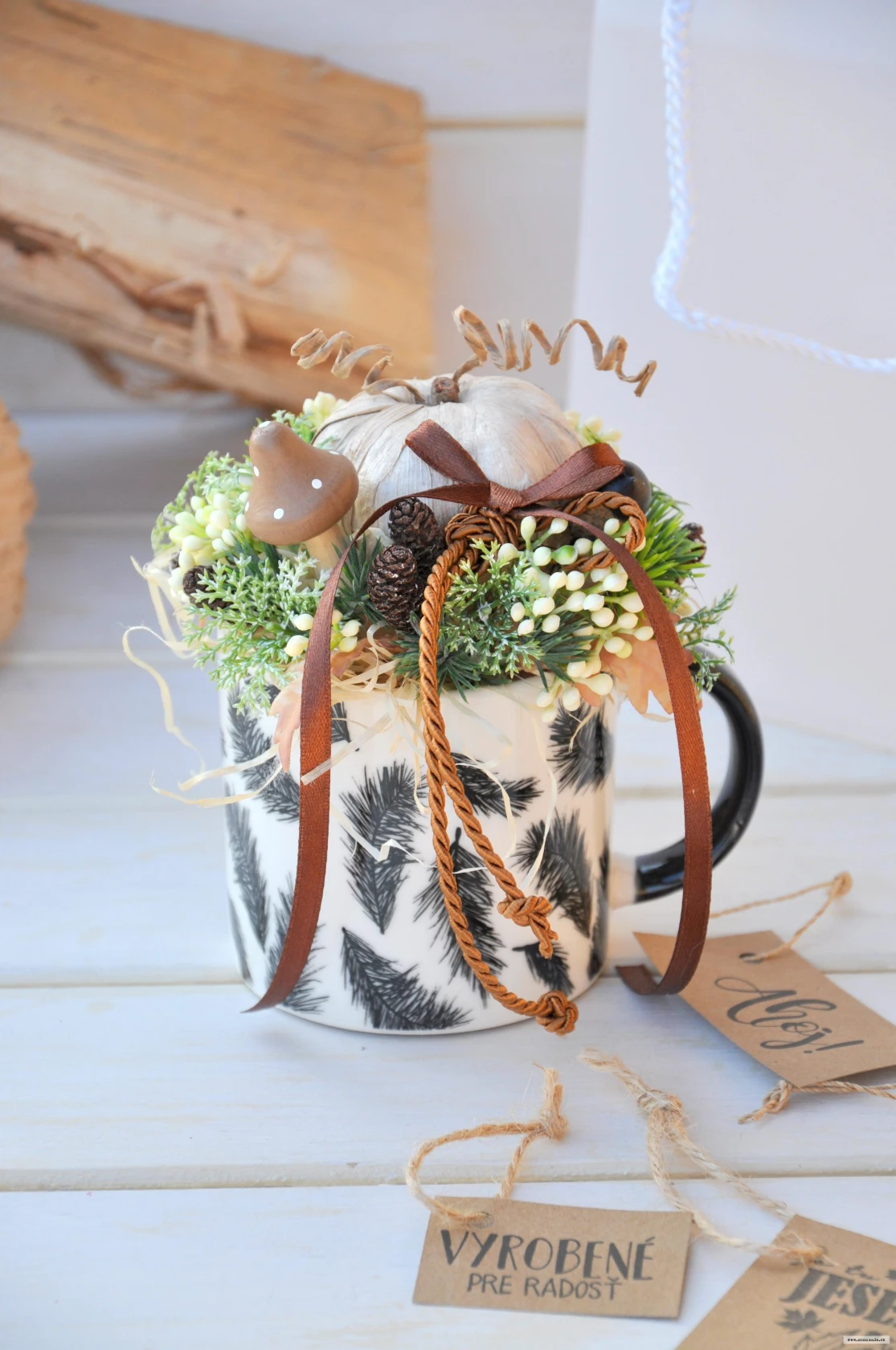 Jesenná šálka v taštičke, vhodná aj ako darček 2