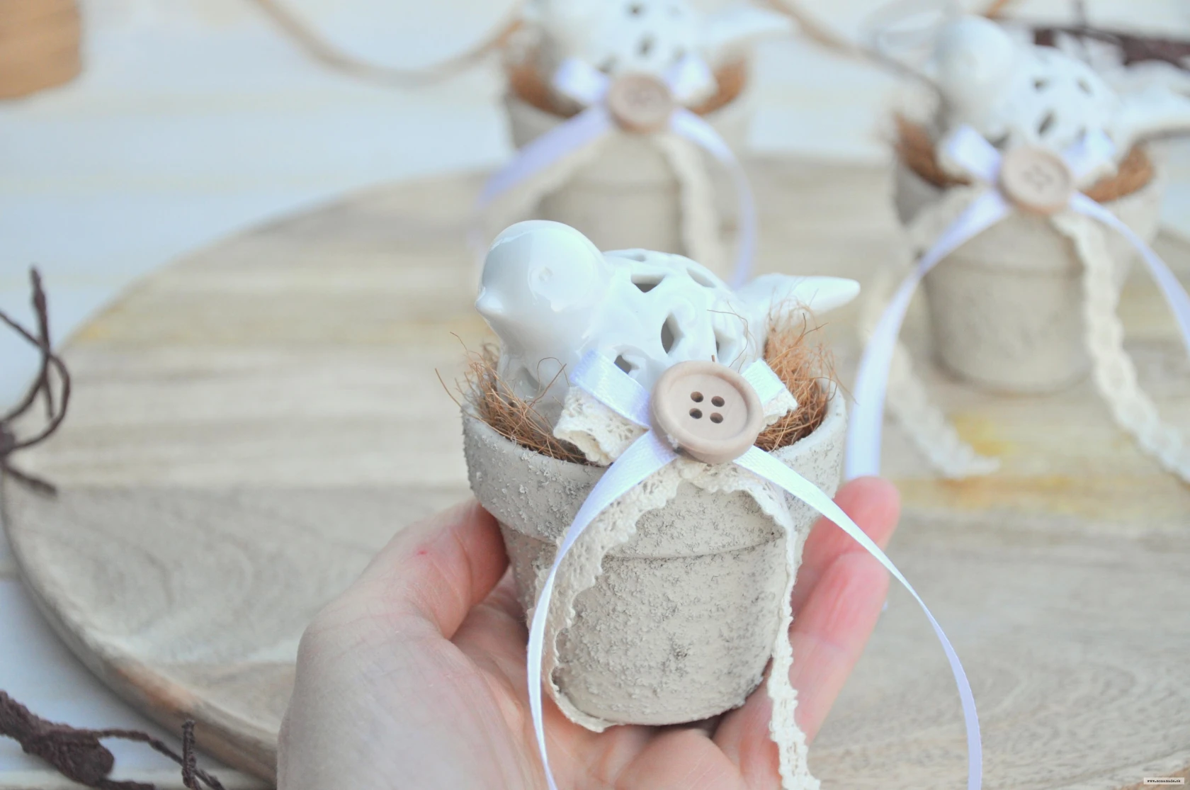 Minidekorácia s vtáčikom