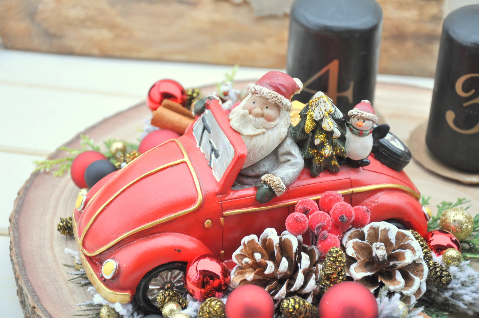 adventný drevený plát dreva, v červeno-čiernom prevedení 2