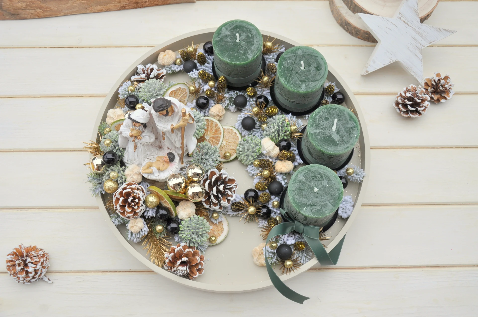 adventný podnos, so Svätou rodinkou 2