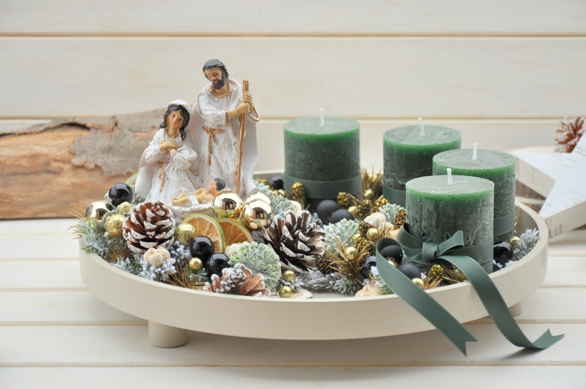 adventný podnos, so Svätou rodinkou 4