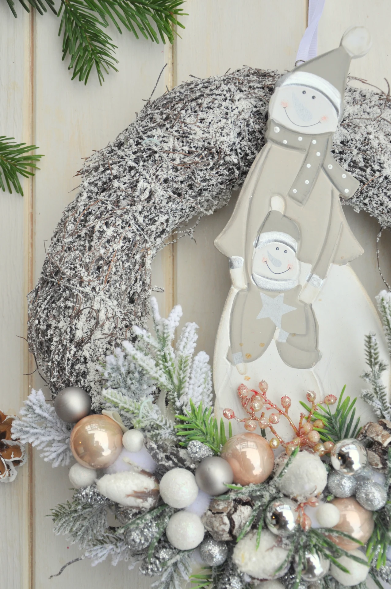 Zimný veniec so snehuliakmi 2