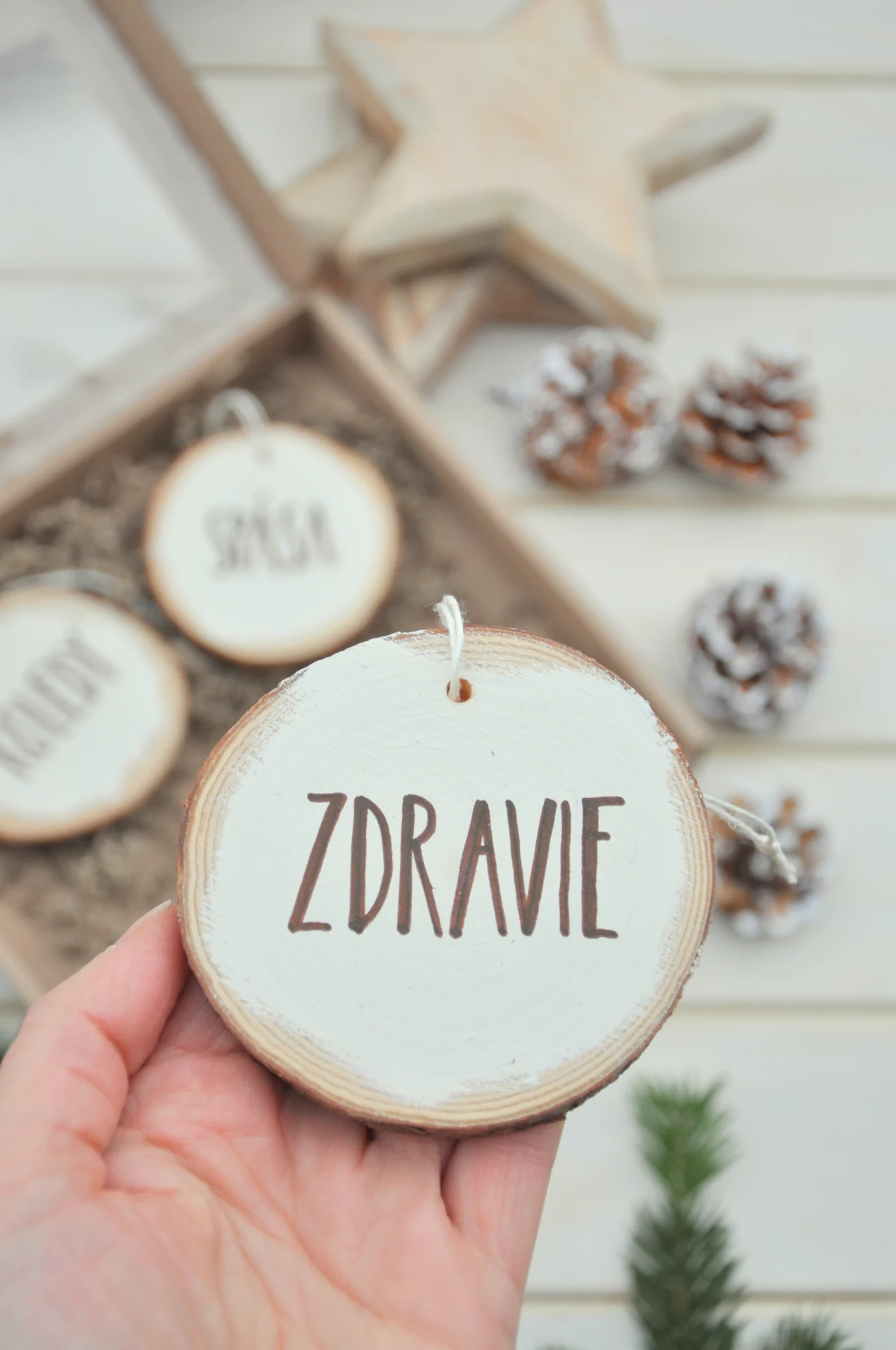 Sada drevených ozdôb, 3kusy 2