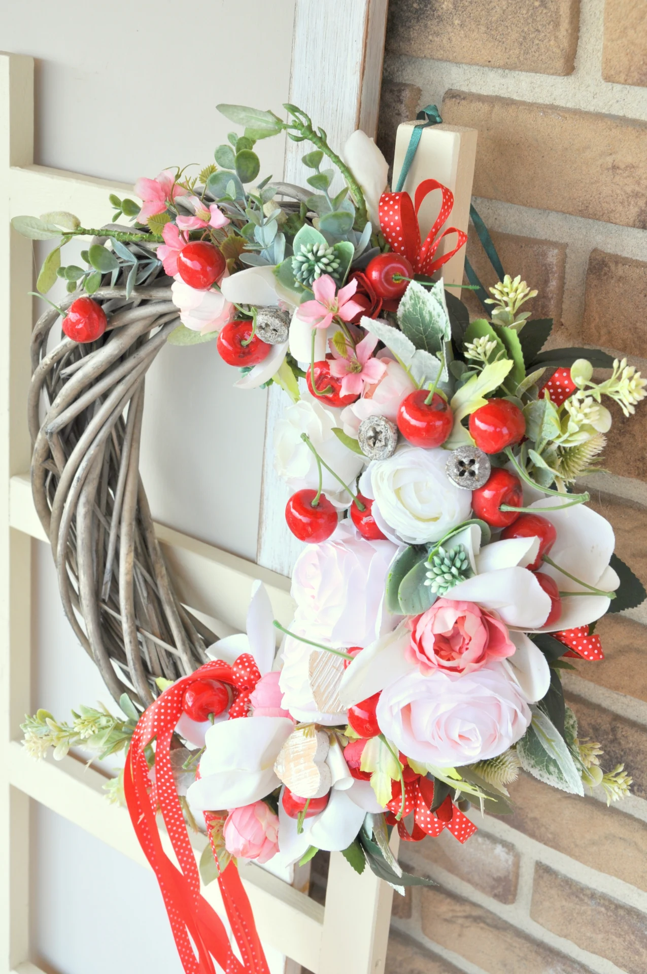 Veniec s čerešňami 3