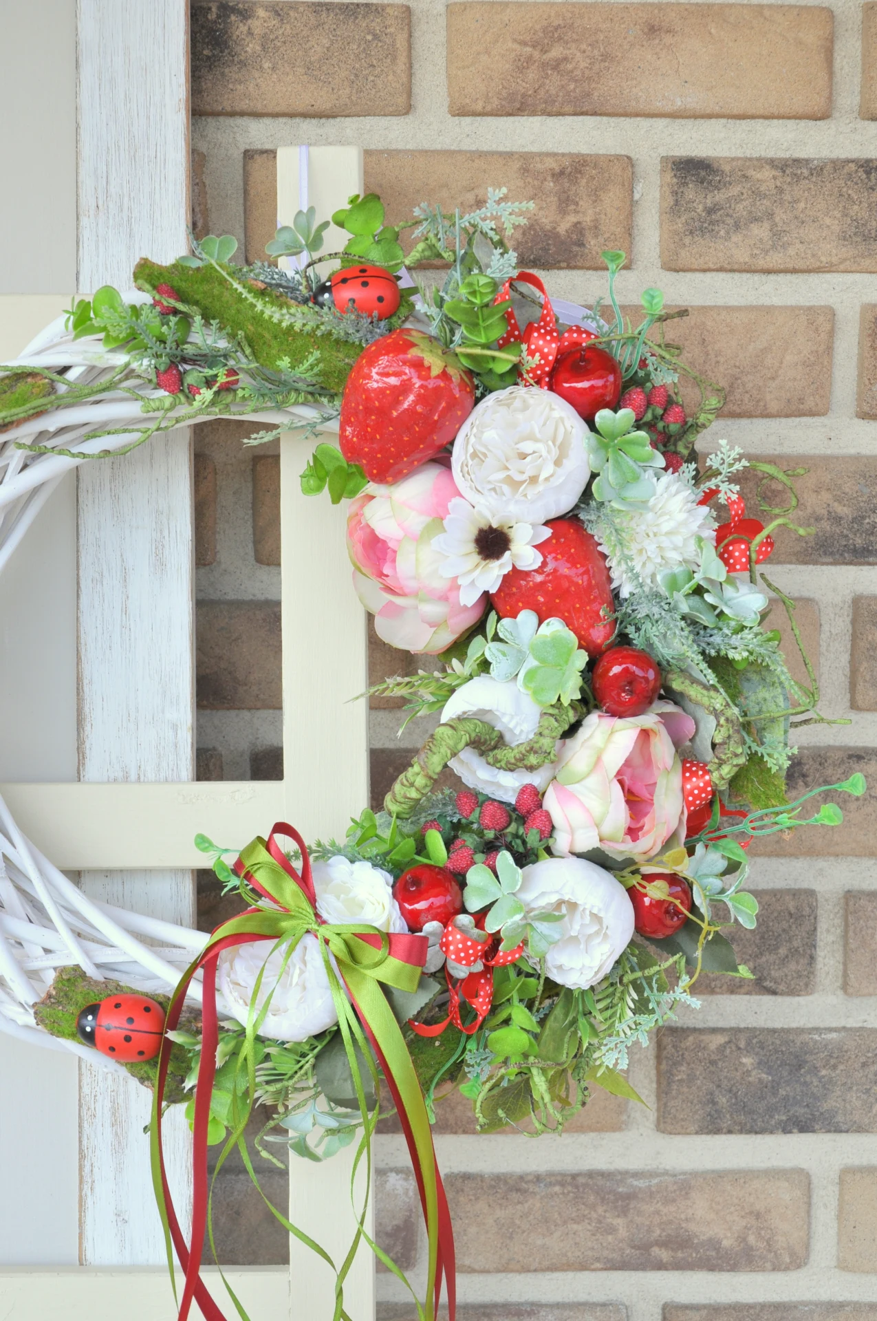 Veniec s jahodami a jabĺčkami 2