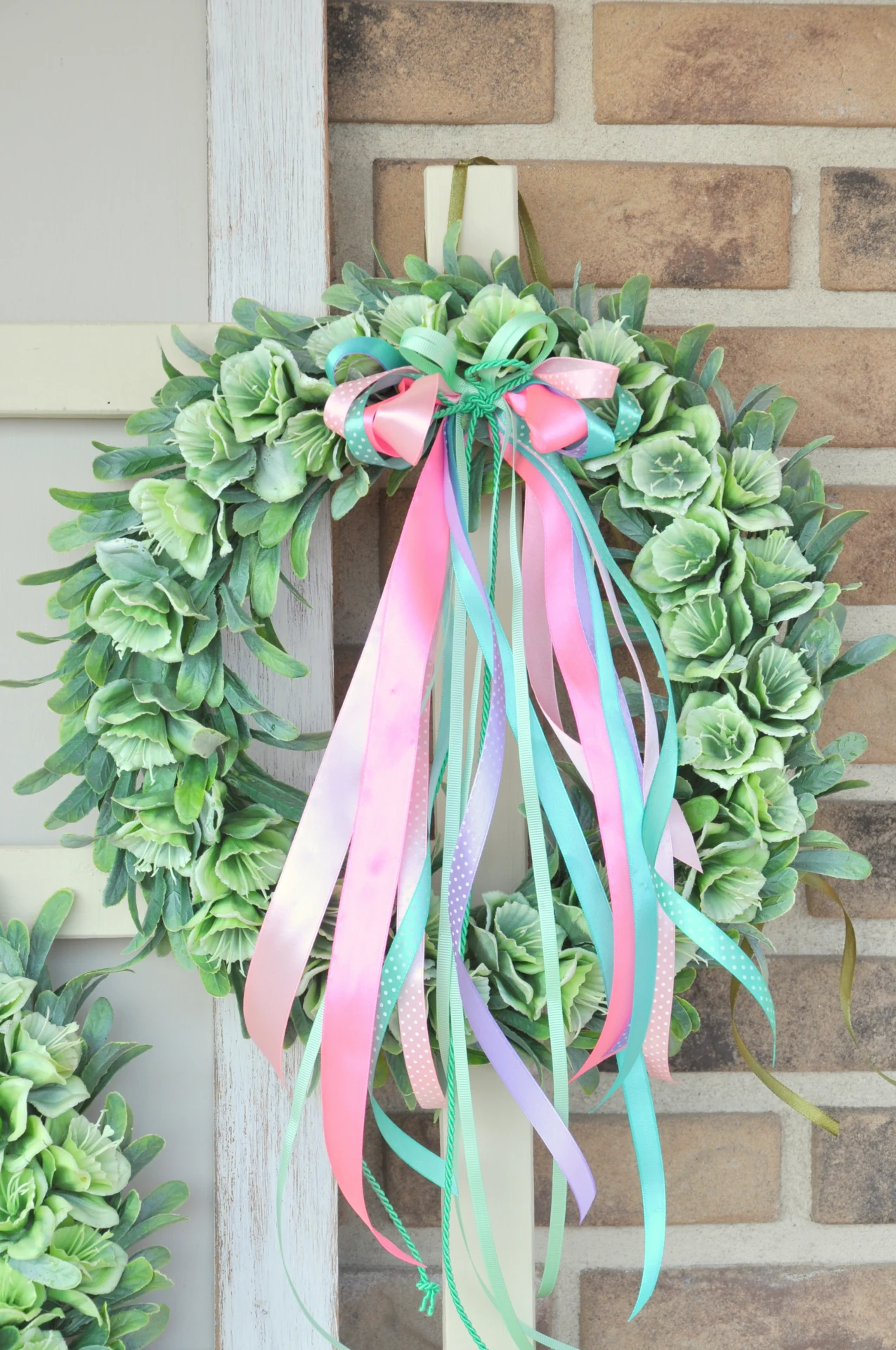 veniec s pastelovými stuhami 4