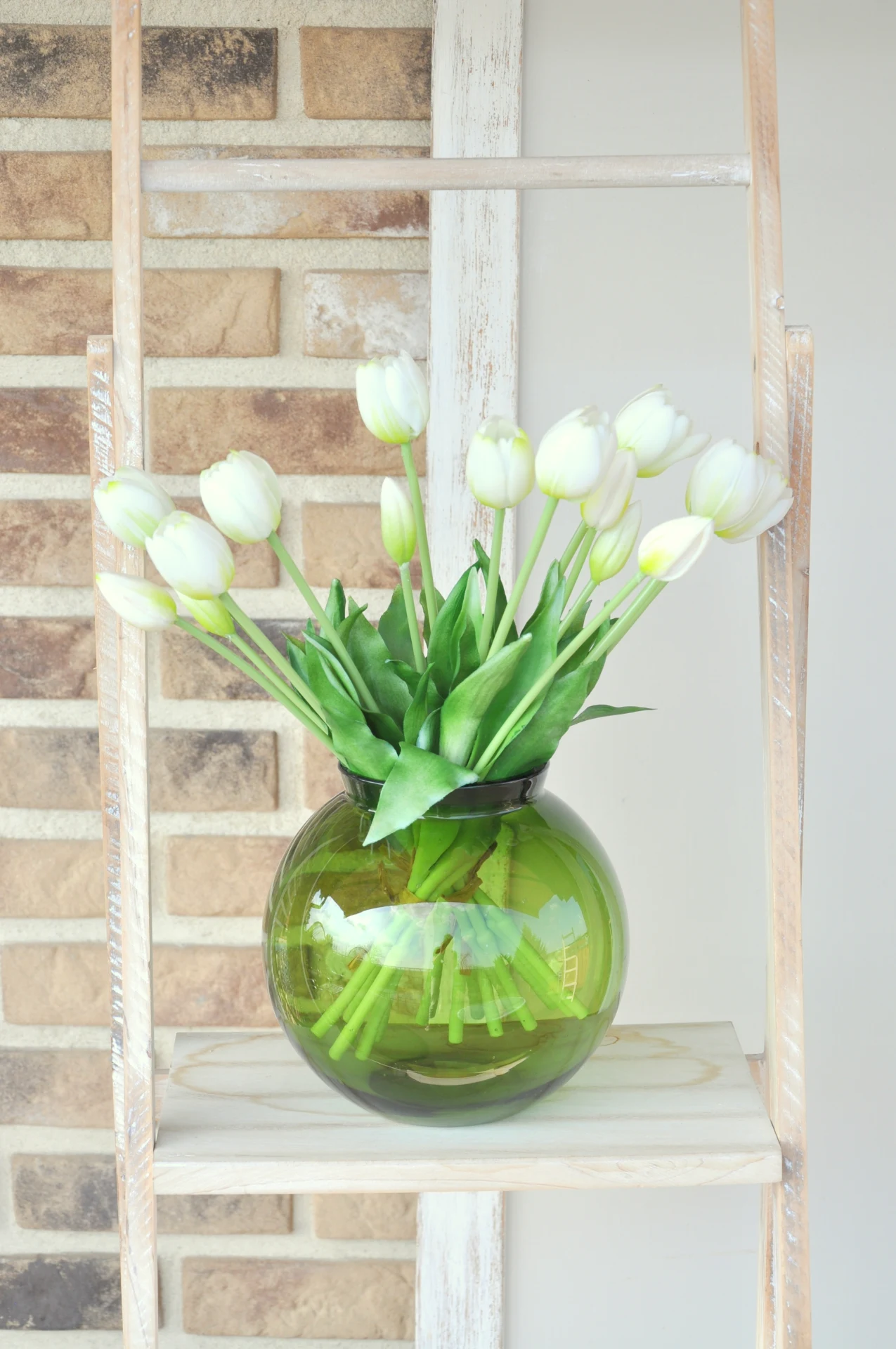 Kytica bielych tulipánov, umelá, zväzok 5kusov 3