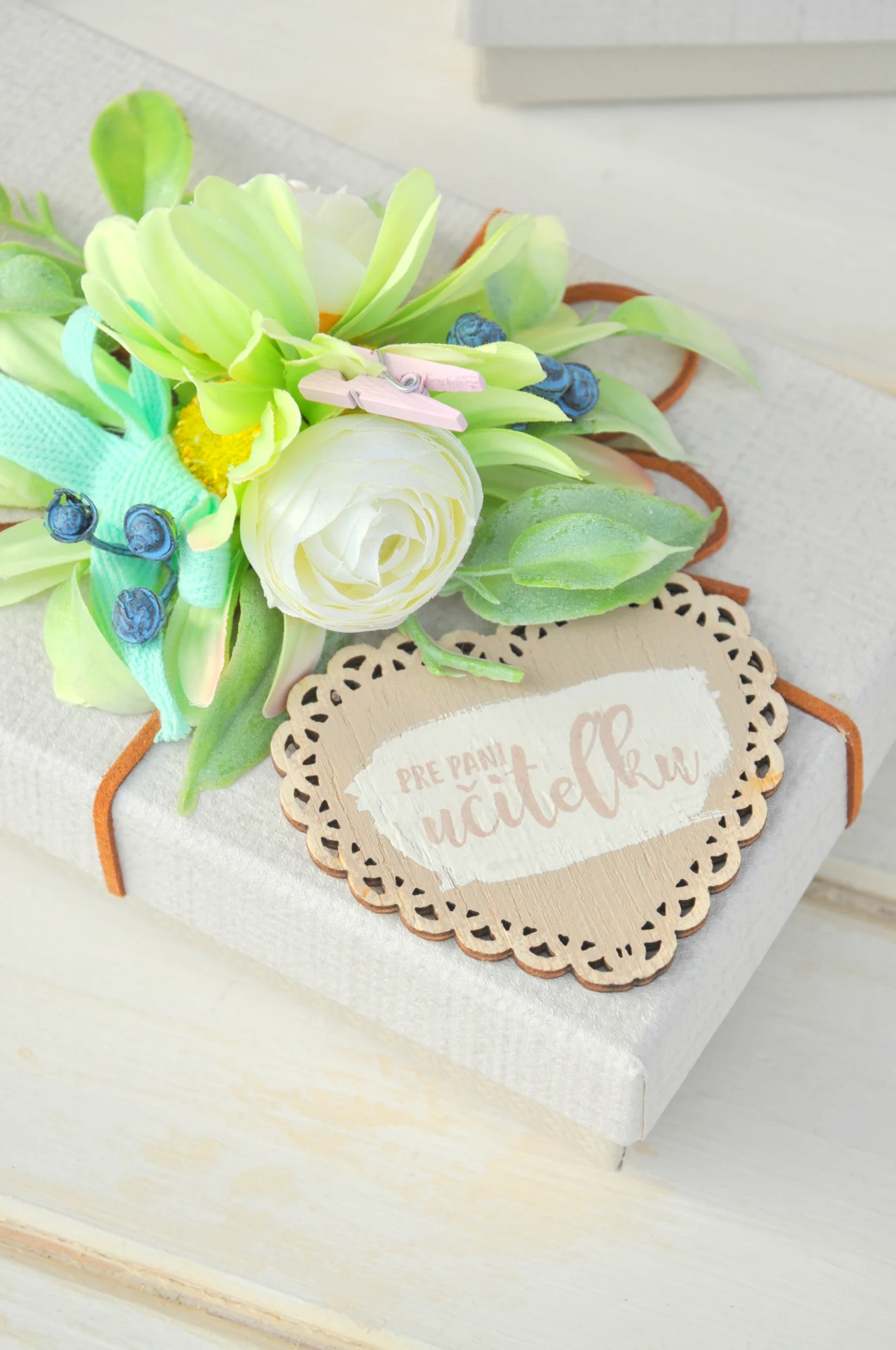 Darčeková krabička pre pani učiteľku 2