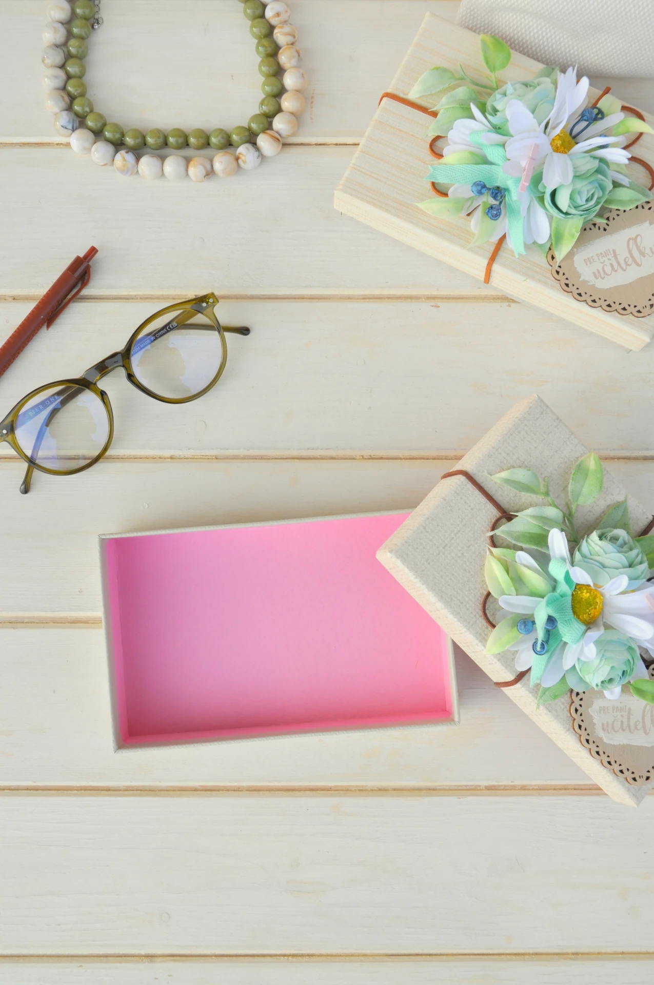 Darčeková krabička pre pani učiteľku 3