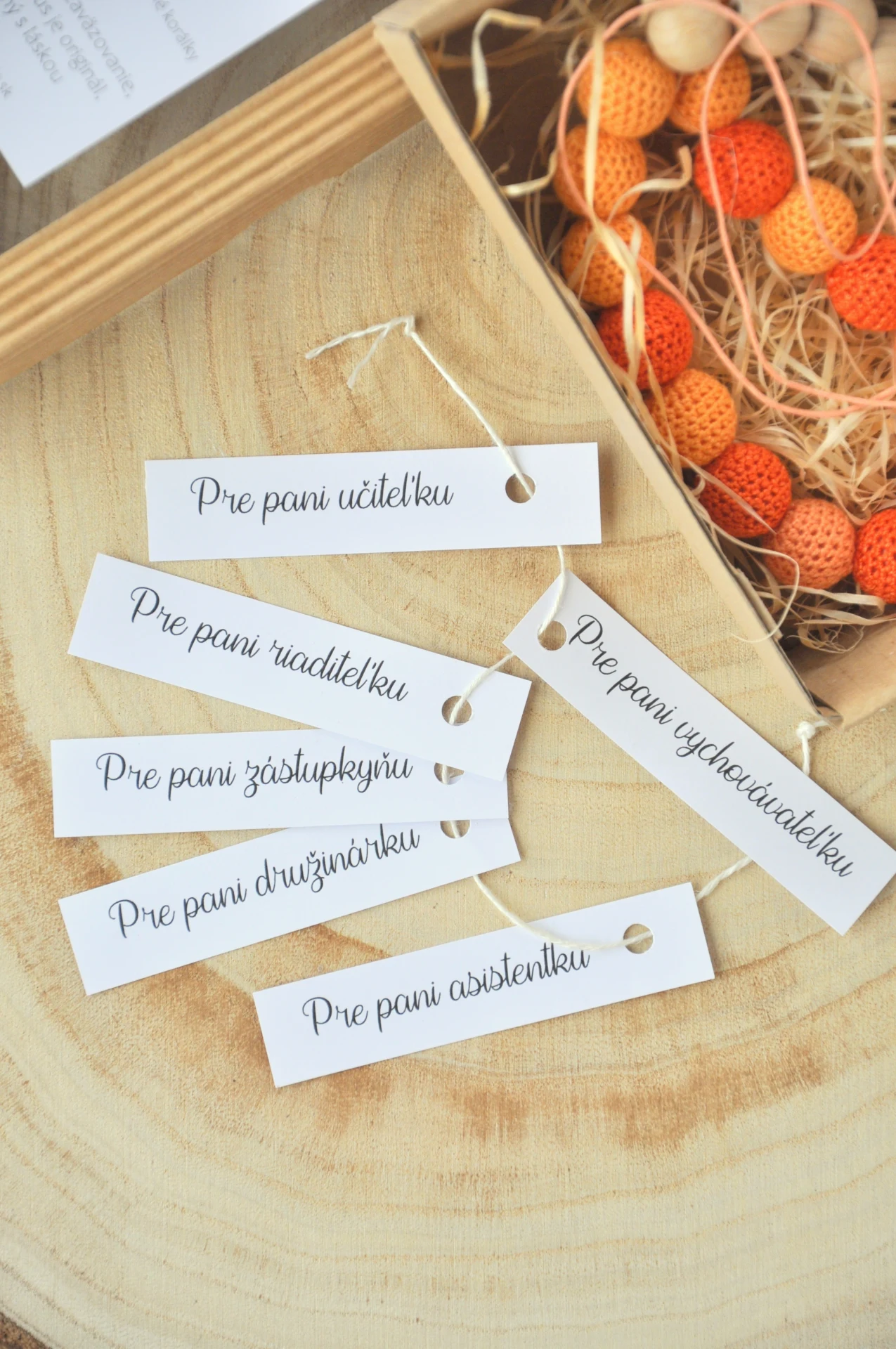 háčkovaný náhrdelník, oranžový 3