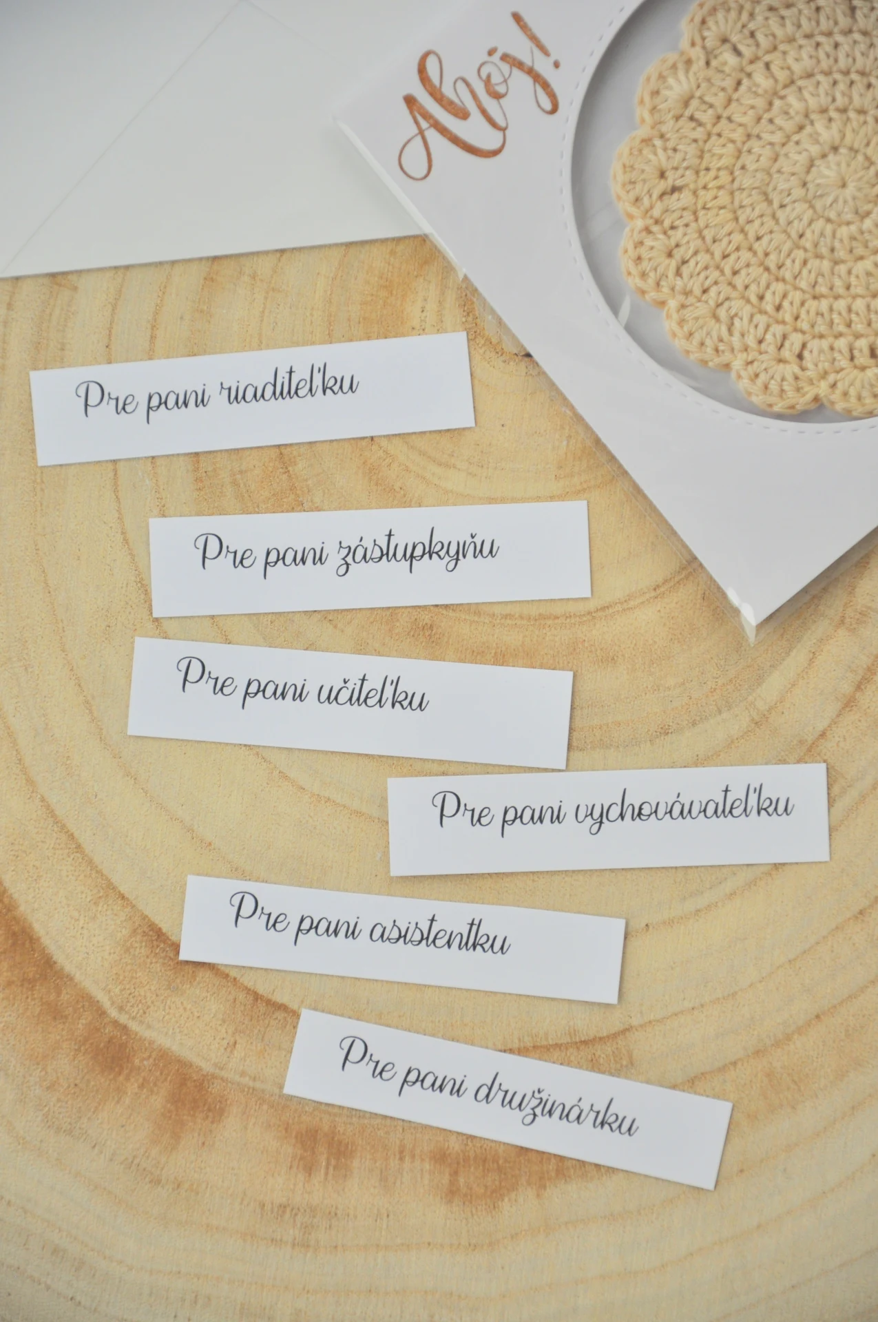 Krémová podšálka, otvárací pozdrav s obálkou 2