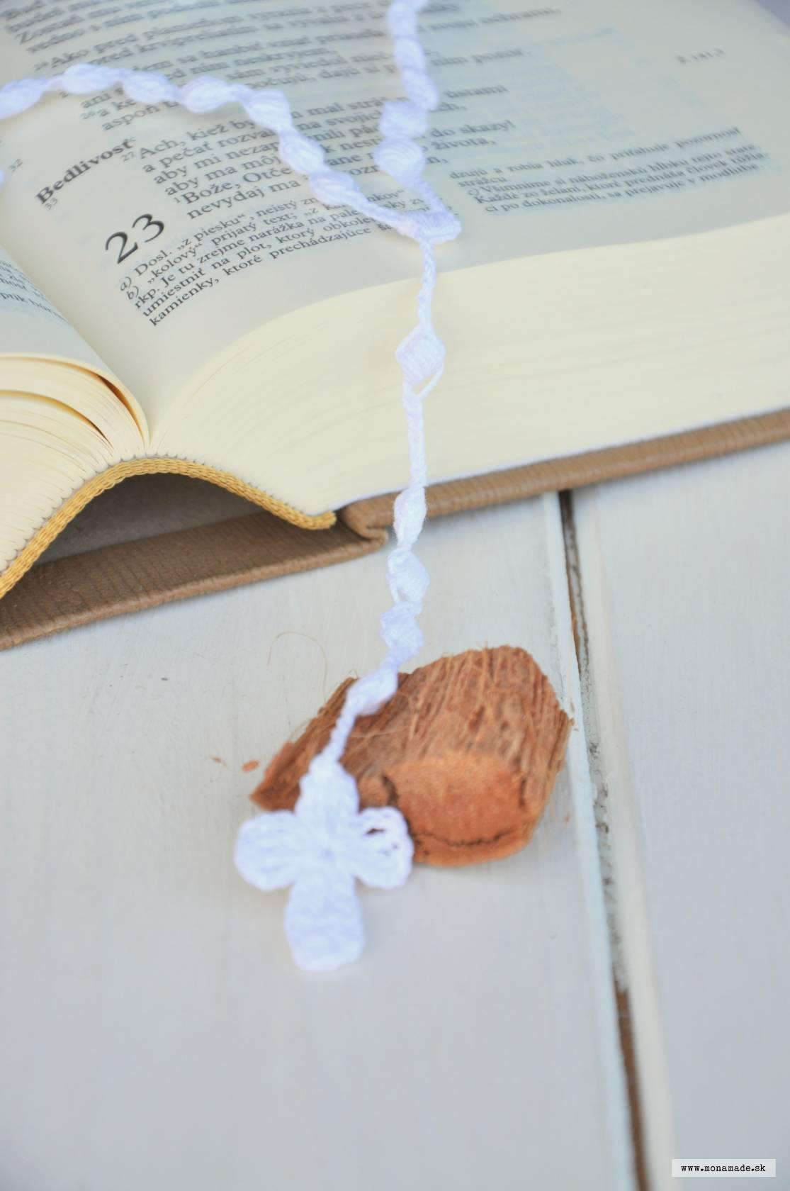 Háčkovaný ruženček, biely 2